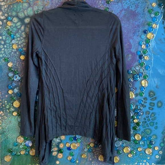Tencel/wool drape front cardigan with seaming detail - Picture 4 of 9